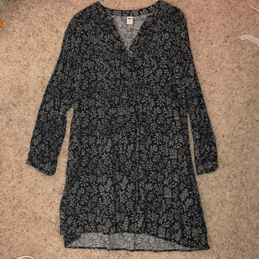 Long sleeve patterned dress